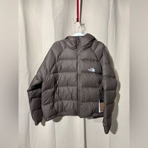 NWT North Face Hydrenalite Down Short Jacket